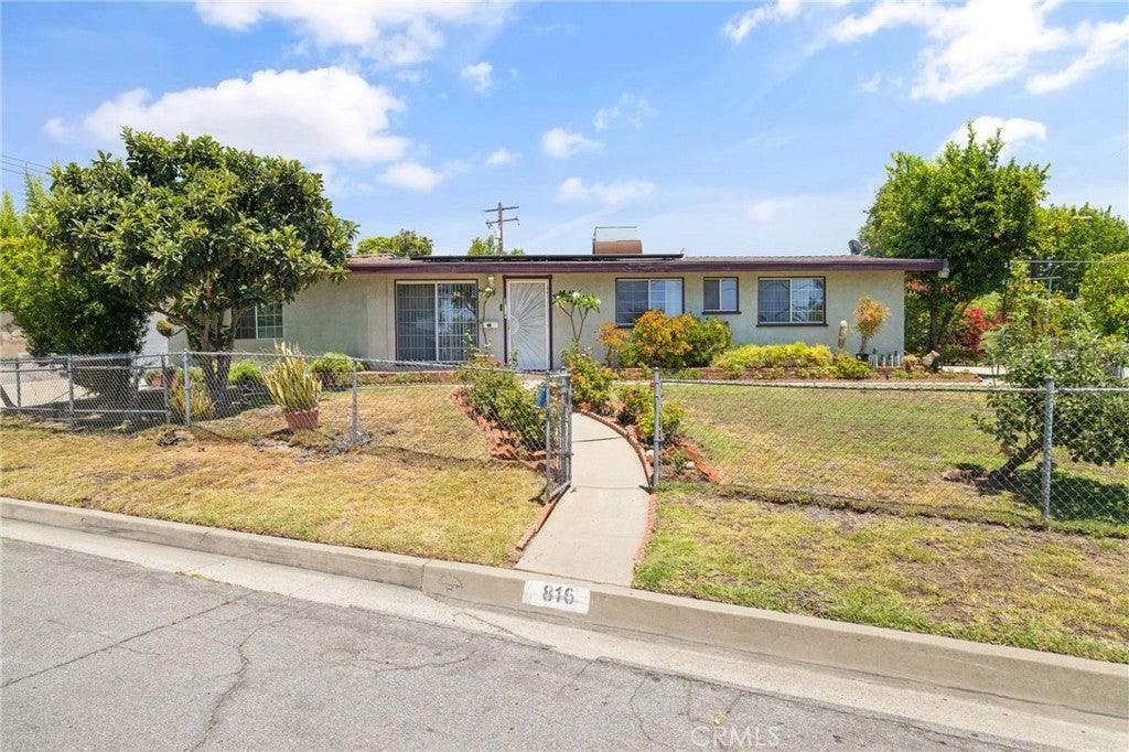 Photo of Listing #PW25149469