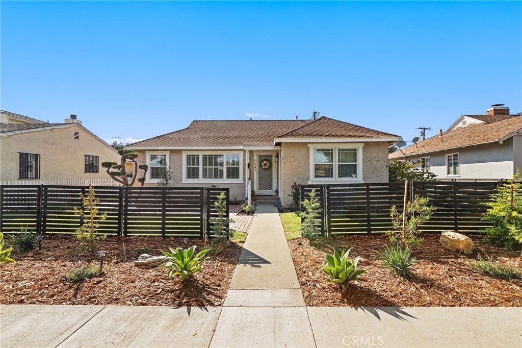 Photo of Listing #PW25149399