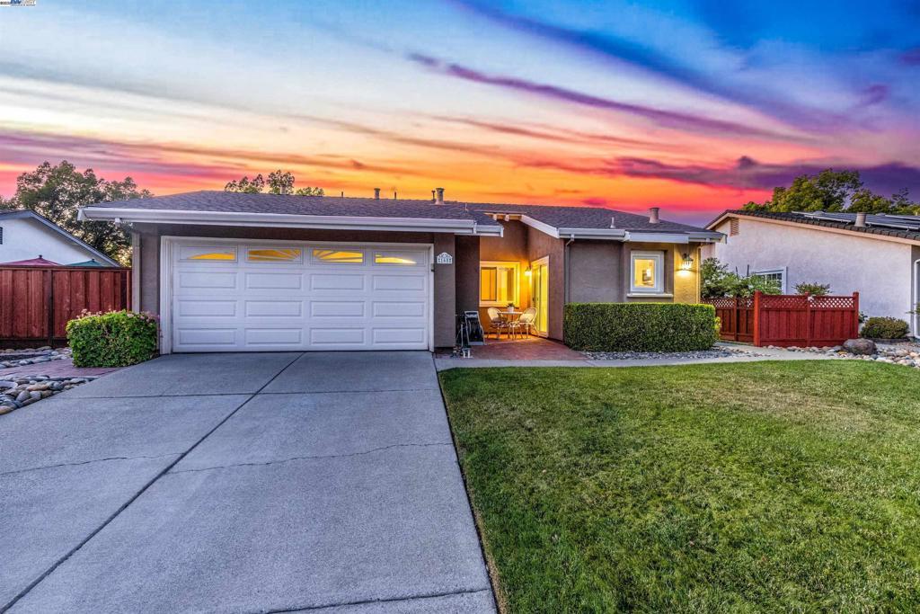 Photo of Listing #41103606