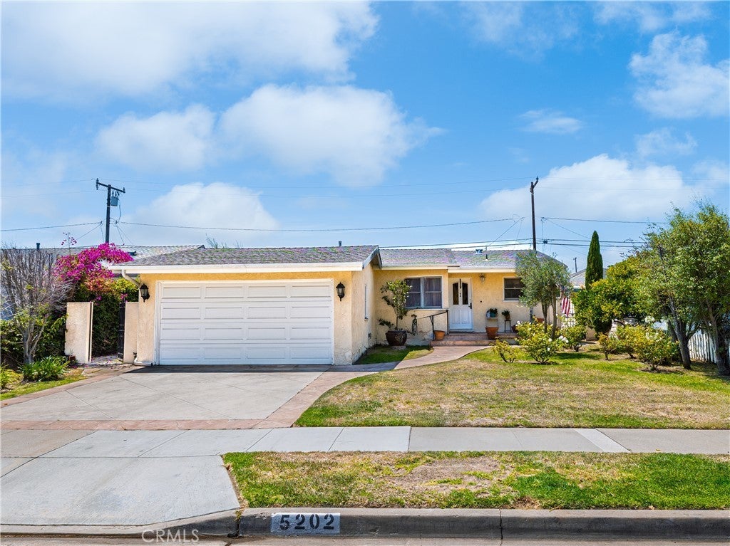 Photo of Listing #SB25145671