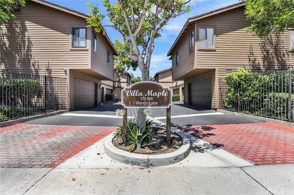 Photo of Listing #DW25146509