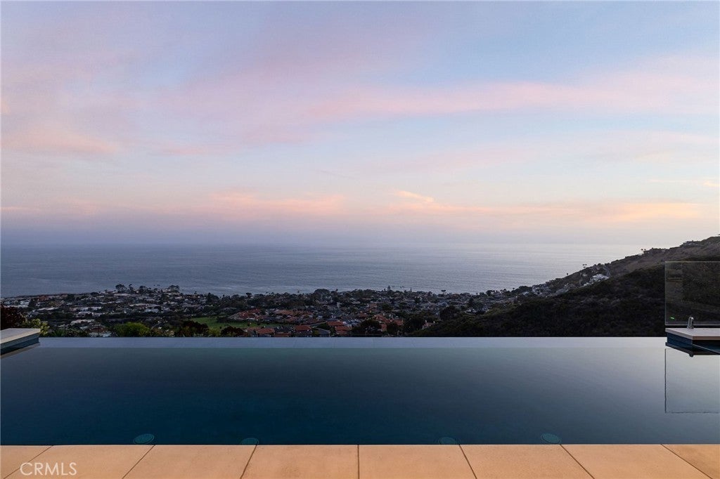 Photo of Listing #OC25147068