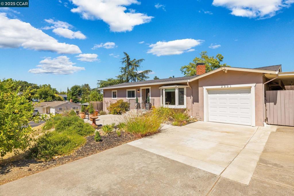 Photo of Listing #41103629