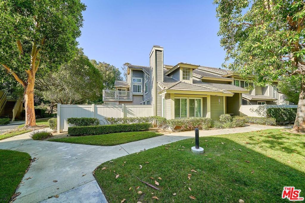 Photo of Listing #25560631