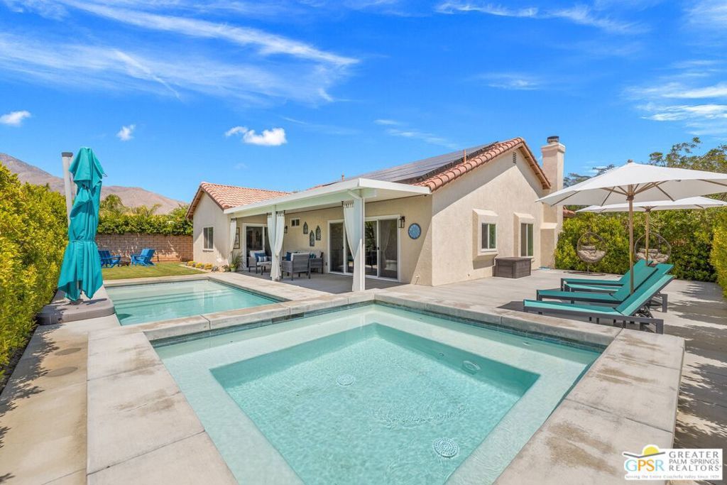 1609 Amelia Way, Palm Springs