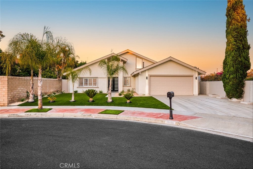 Photo of Listing #OC25150238