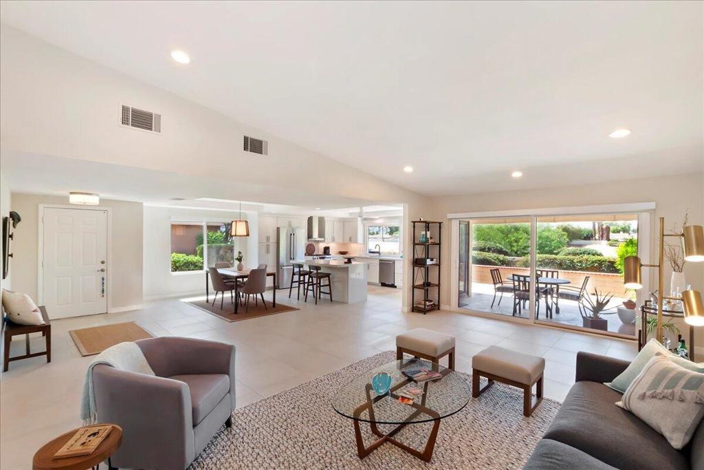 Photo of Listing #219132338DA