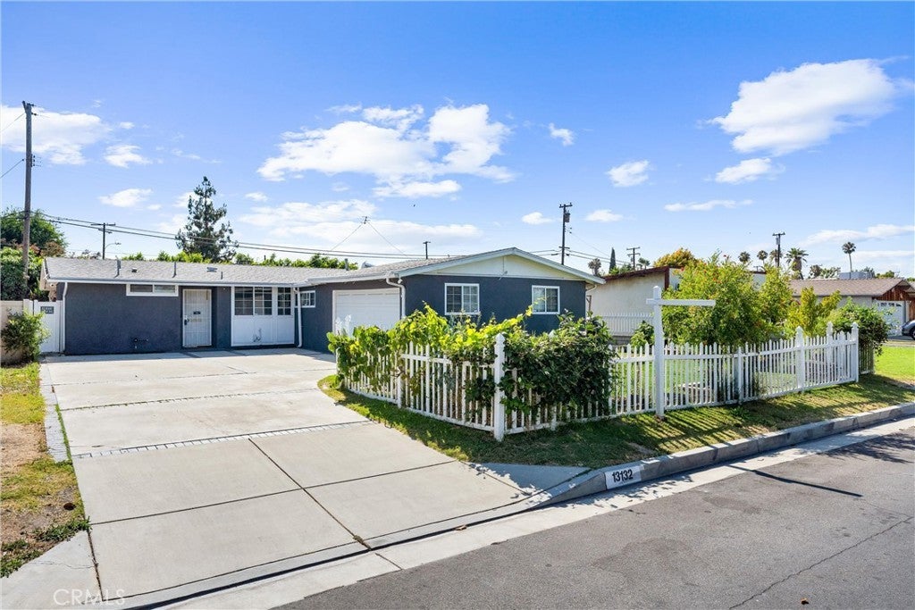 Photo of Listing #DW25150302