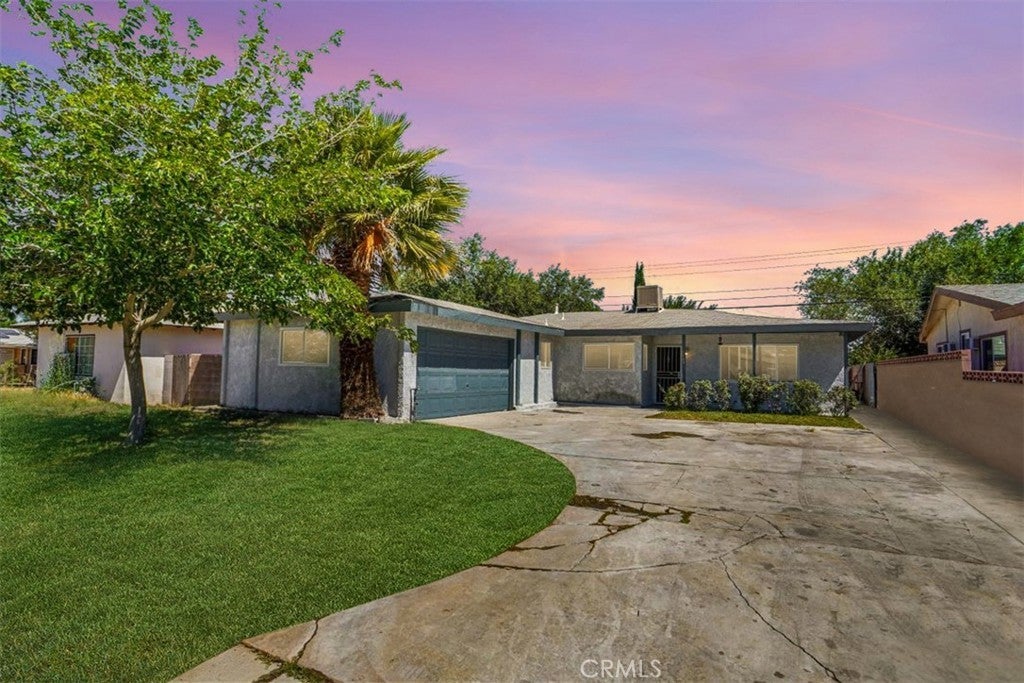 Photo of Listing #SR25150341