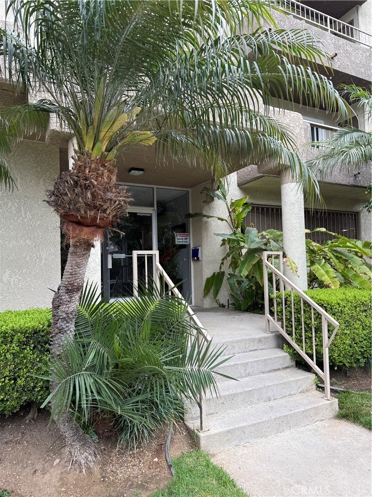 Photo of Listing #SB25149627