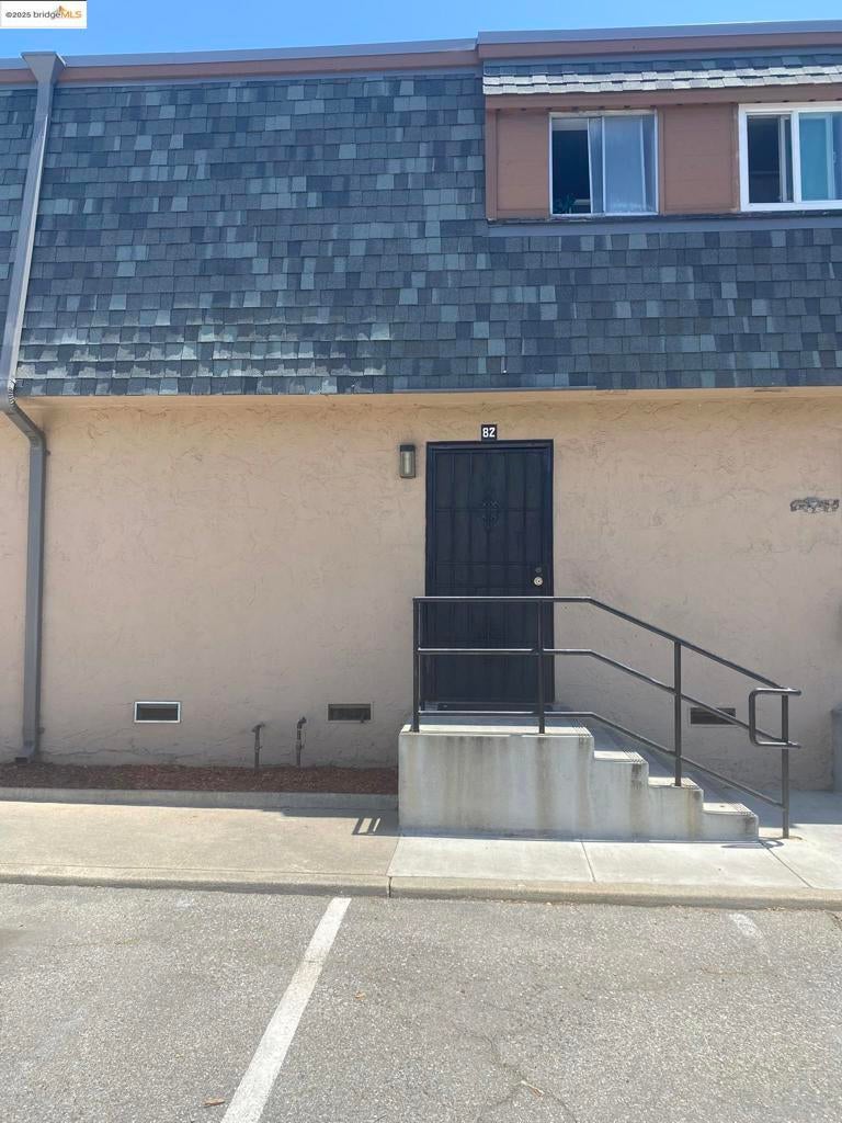 Photo of Listing #41103710