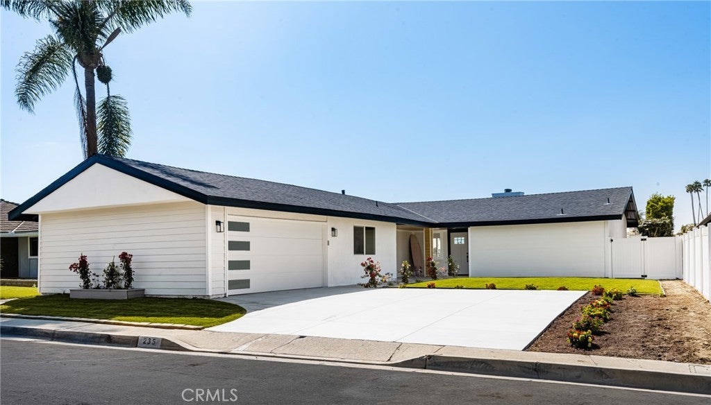 Photo of Listing #OC25150441