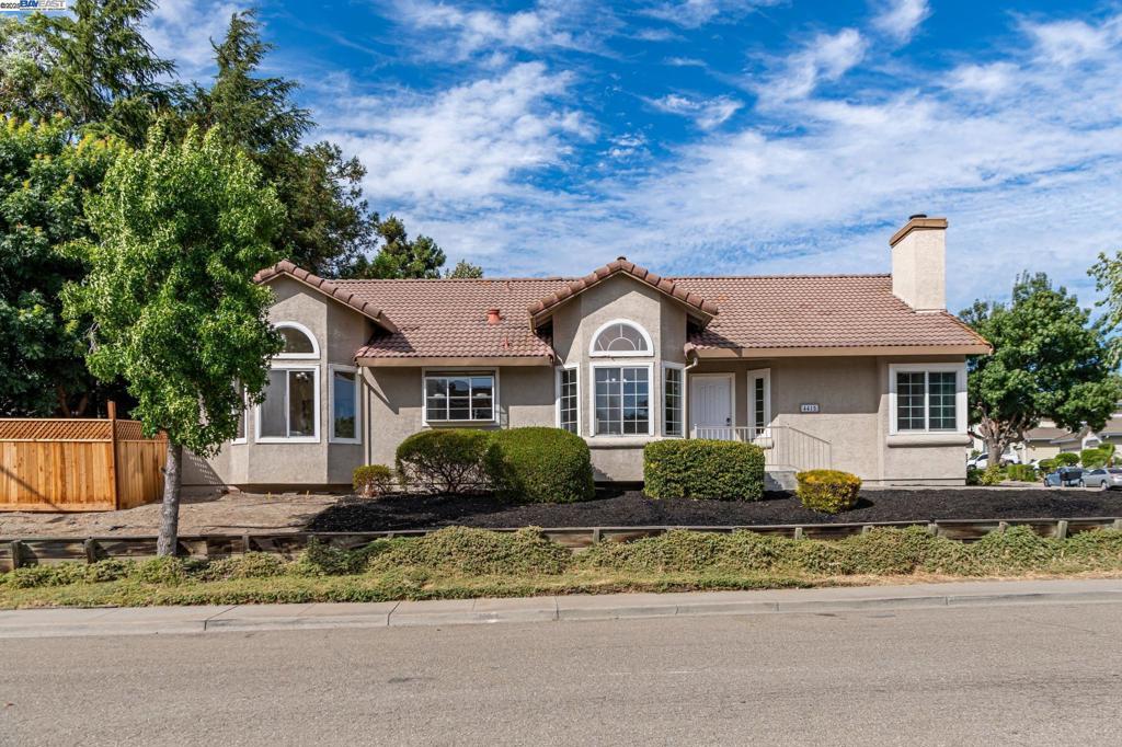 Photo of Listing #41103726