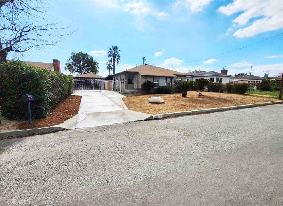 Photo of Listing #CV25150576