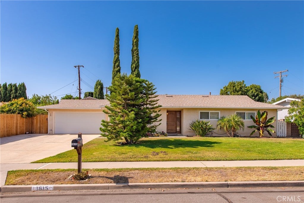 Photo of Listing #SR25136133