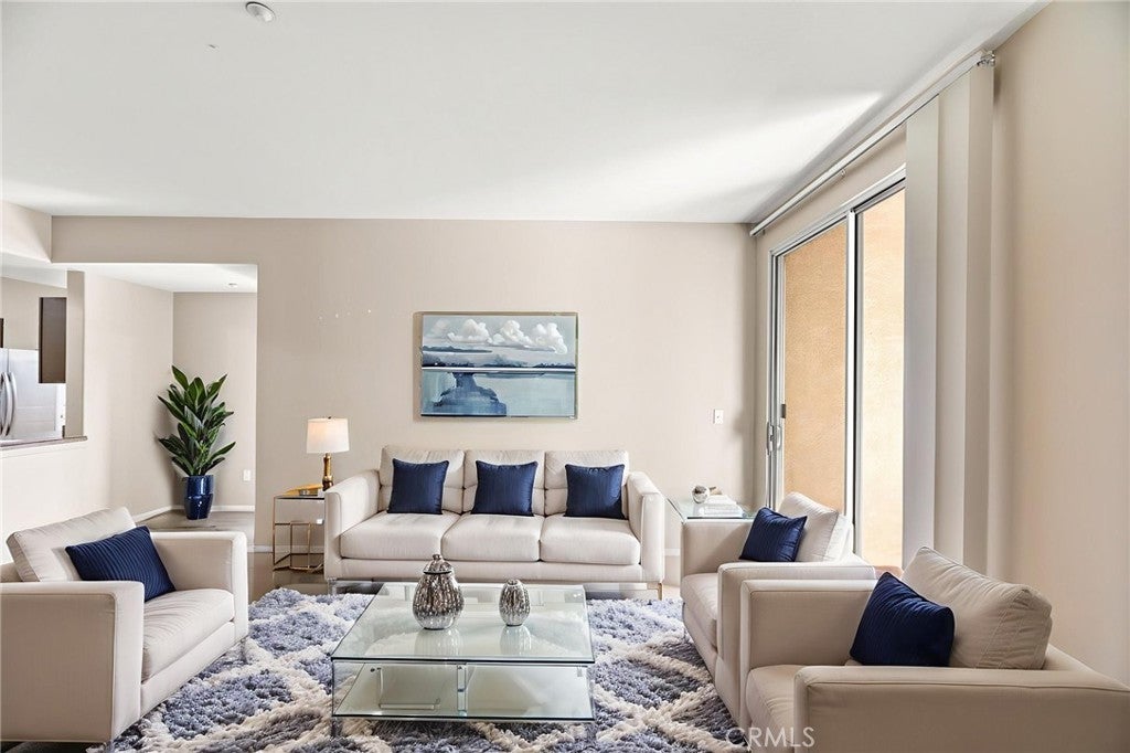 Photo of Listing #SW25143283