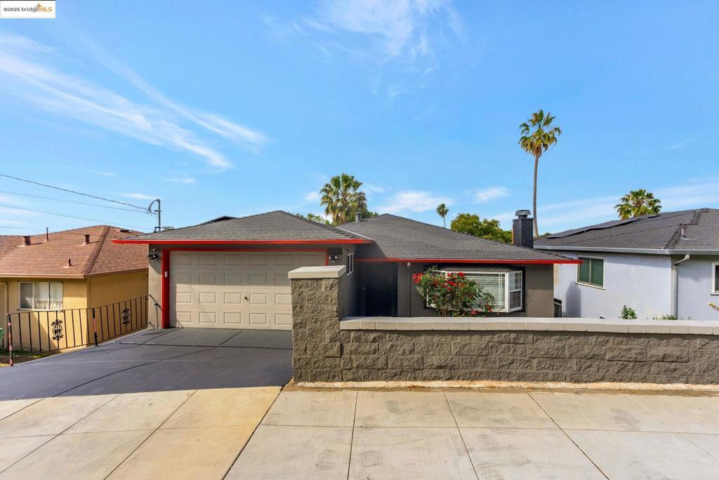 Photo of Listing #41103763