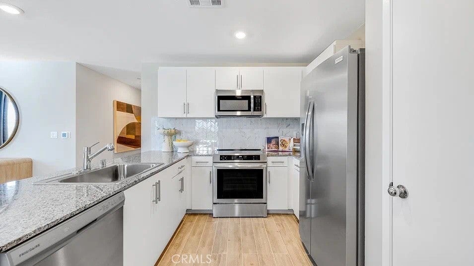 Photo of Listing #SW25151240