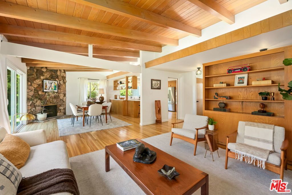 Photo of Listing #25558451