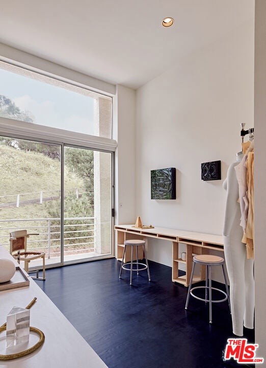 Photo of Listing #25561391