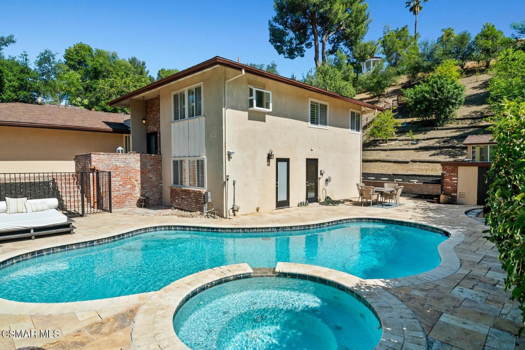 Photo of Listing #225003394