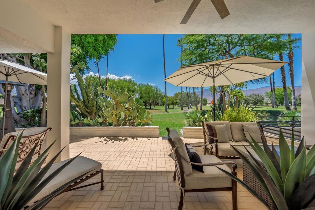 47650 Eisenhower Drive, La Quinta