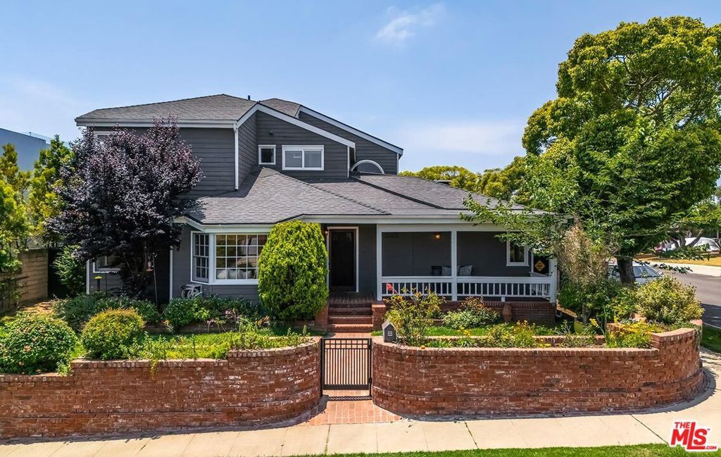 Photo of Listing #25561911