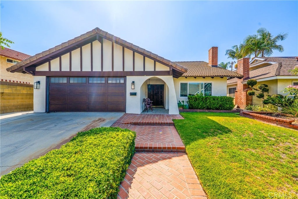 Photo of Listing #MB25152150