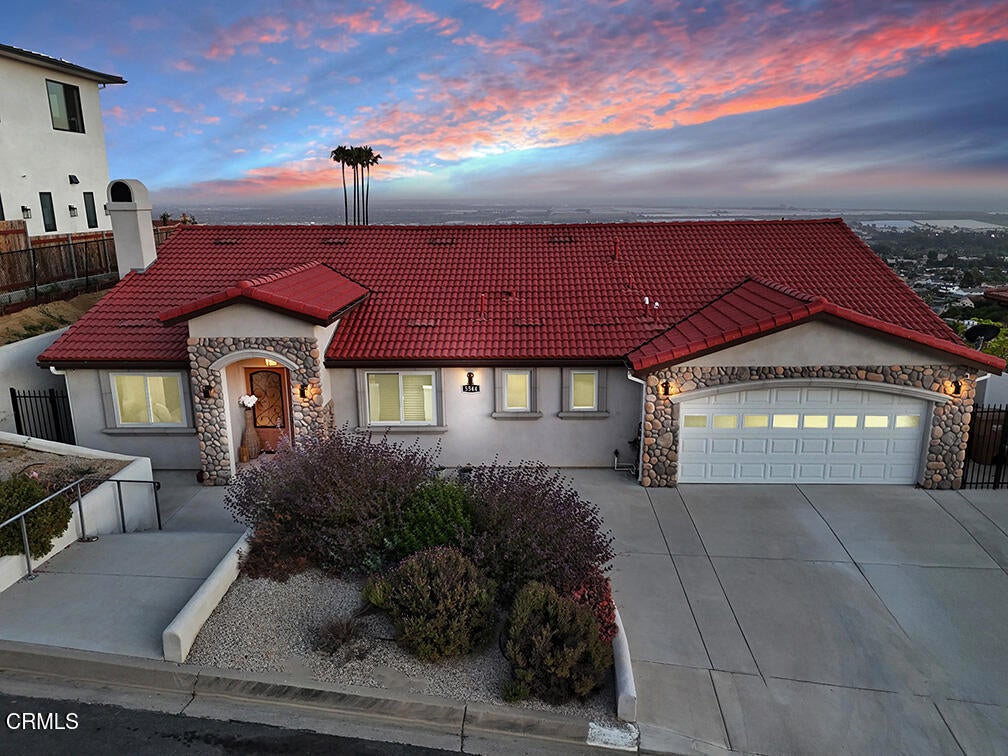 Photo of Listing #V1-30988