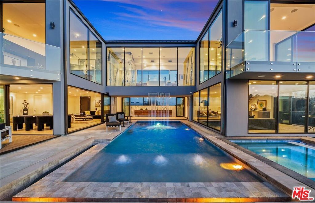 Photo of Listing #25553457