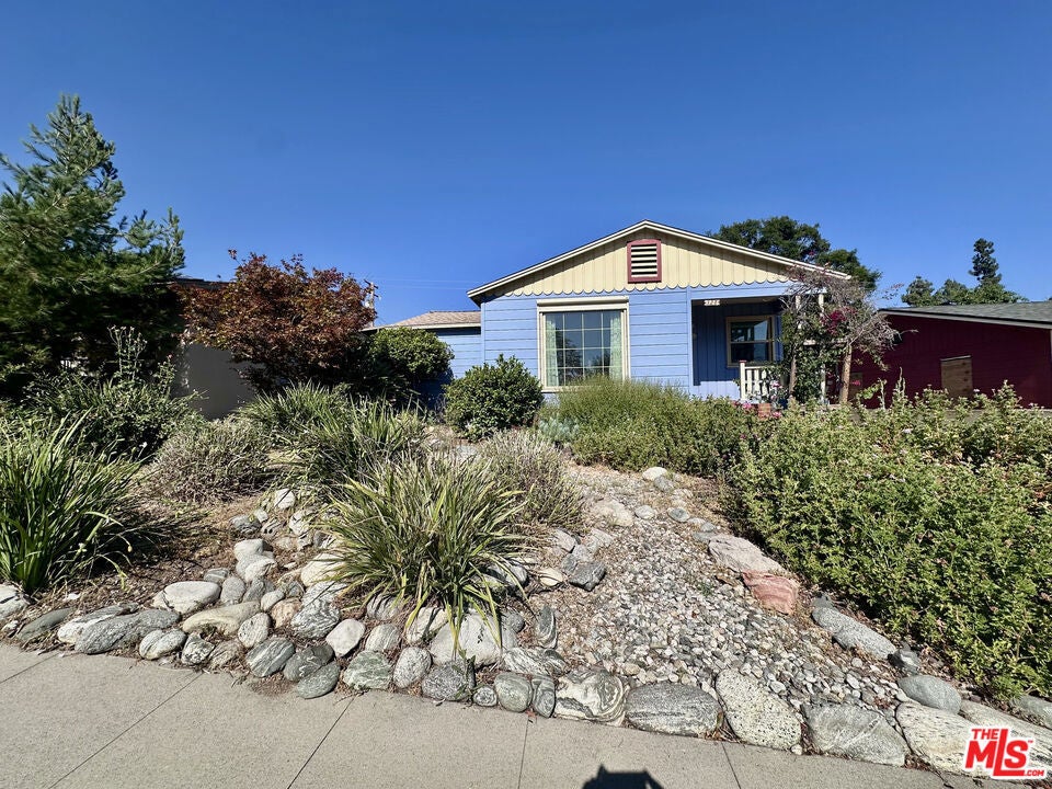 Photo of Listing #25562021