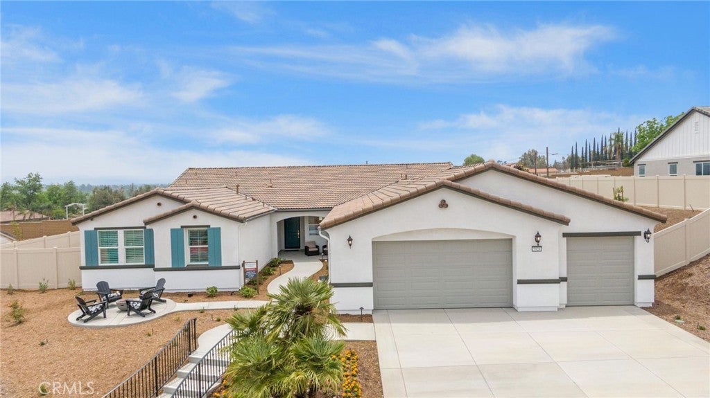 Photo of Listing #IV25134696