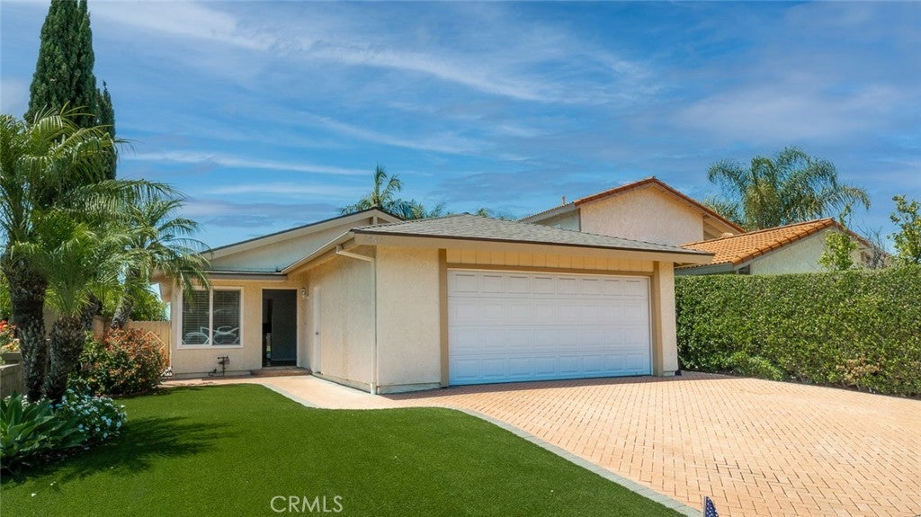 Photo of Listing #OC25150833