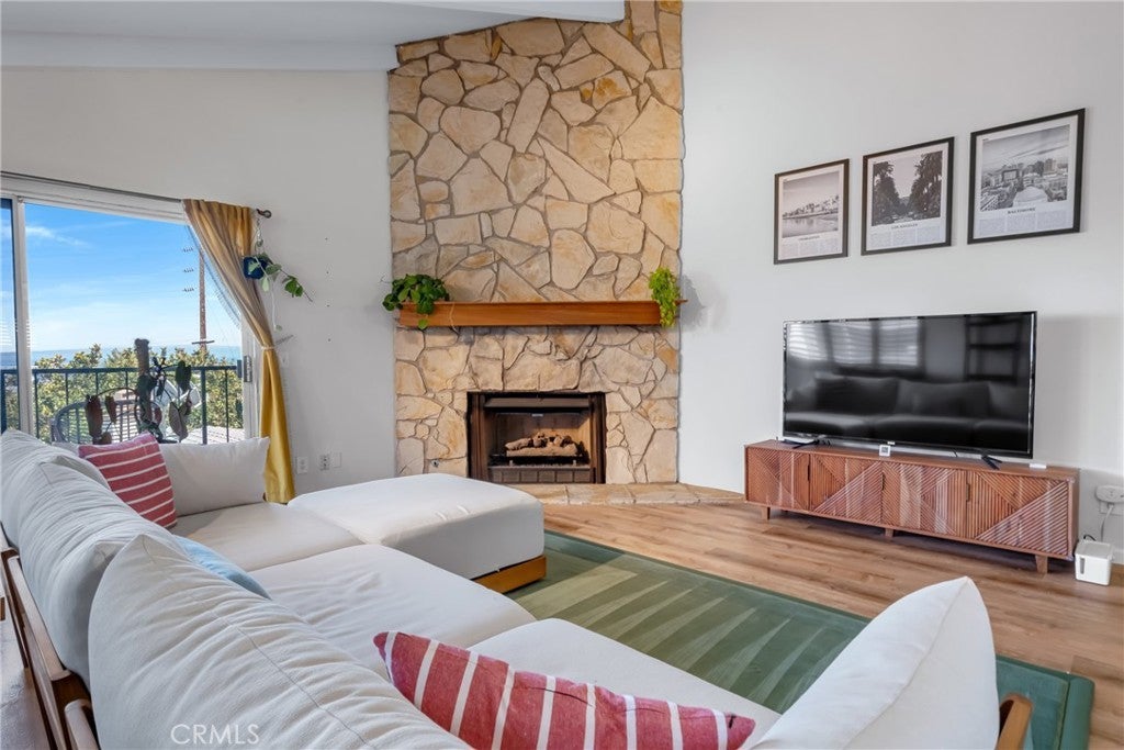 Photo of Listing #PW25151642