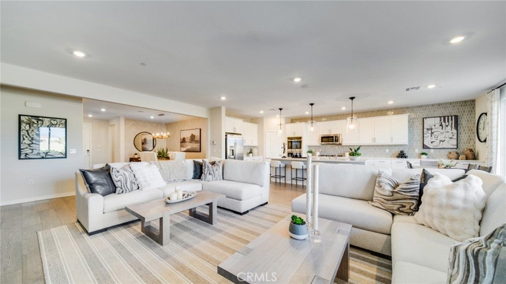 Photo of Listing #SW25152814