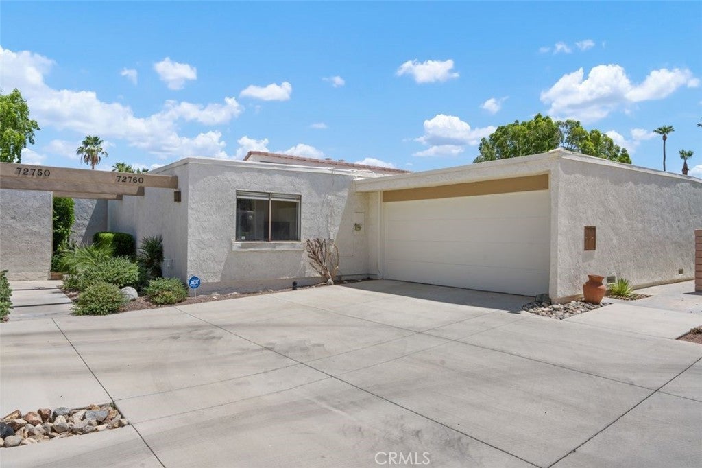 Photo of Listing #SR25152970