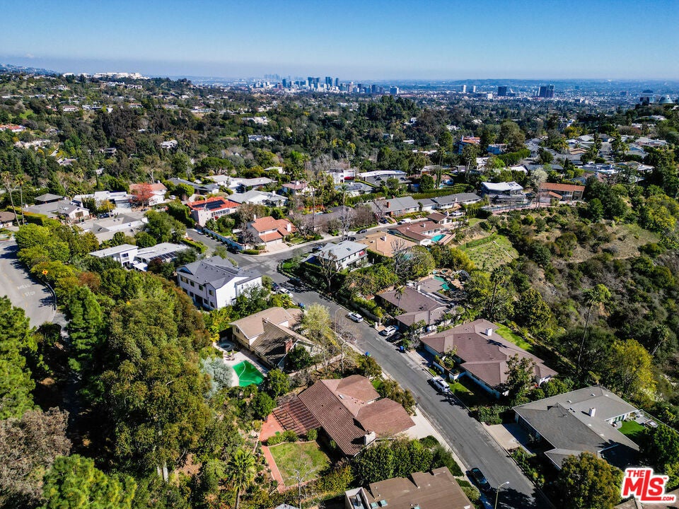 Photo of Listing #25562195