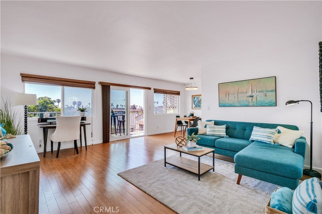 Photo of Listing #SB25152938