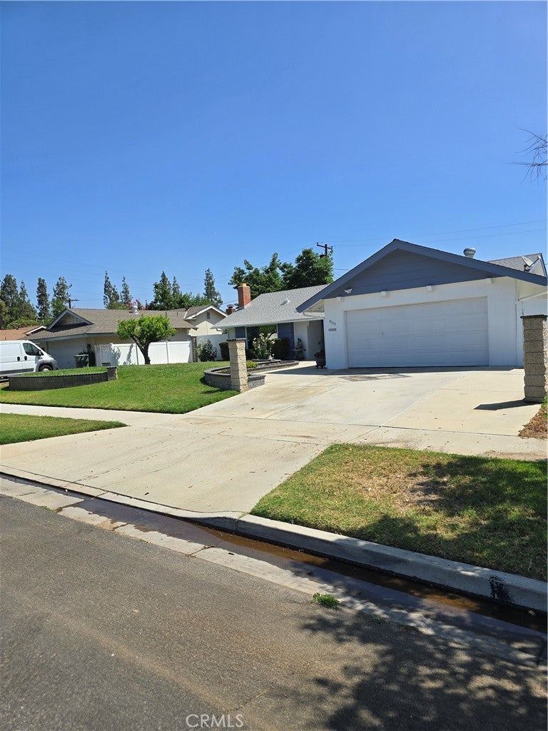 Photo of Listing #IV25153117