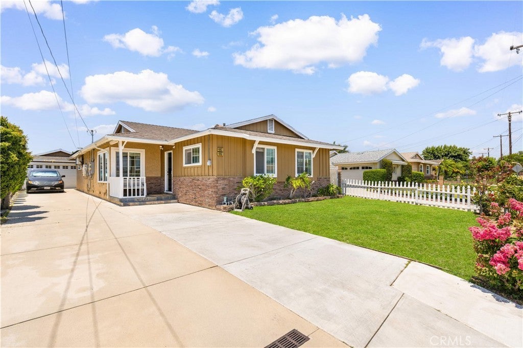 Photo of Listing #WS25143571