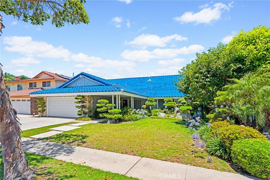 Photo of Listing #OC25147463