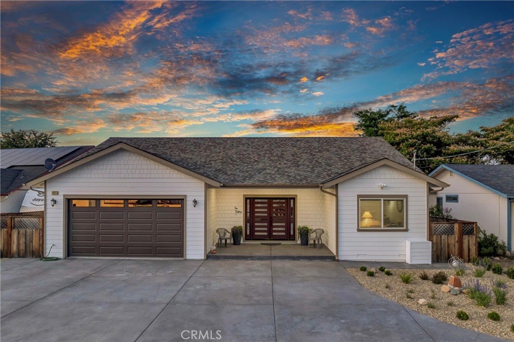 Photo of Listing #LC25153596