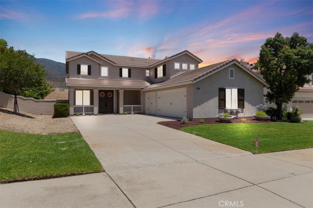 Photo of Listing #IV25153671