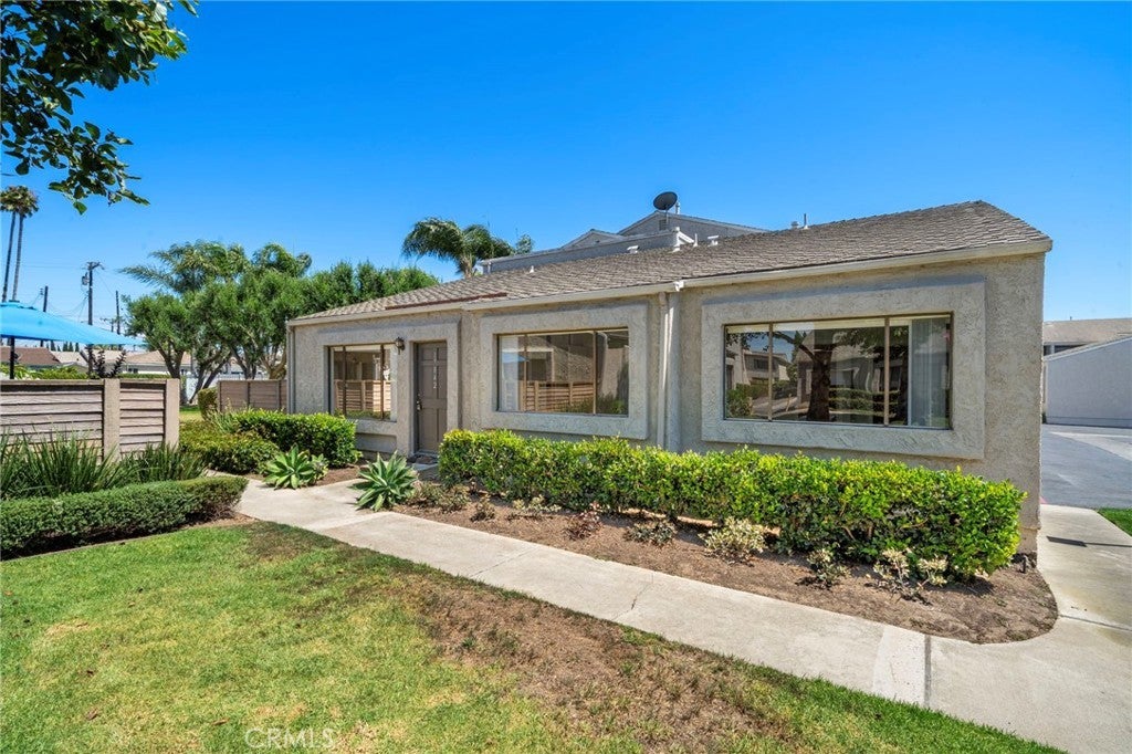 Photo of Listing #OC25153287