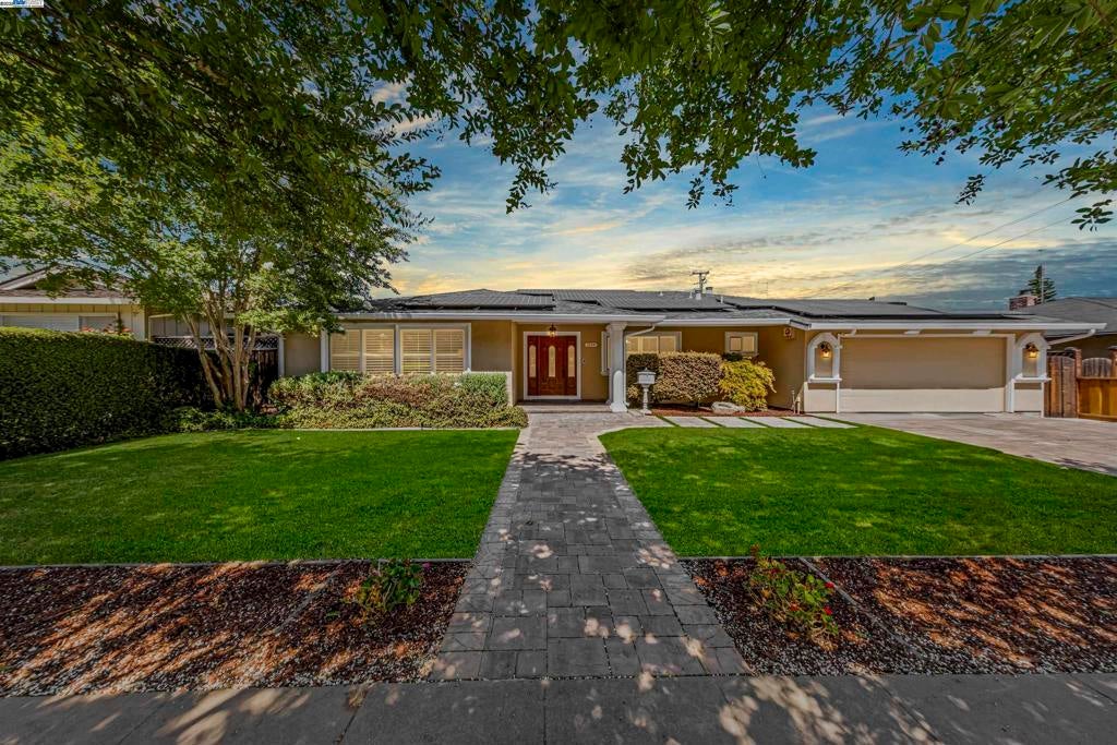 Photo of Listing #41104112