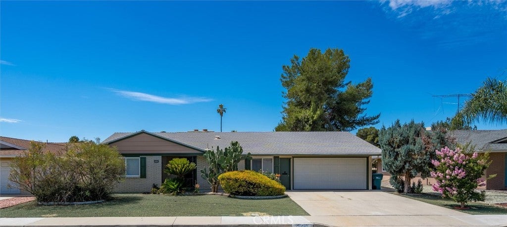 Photo of Listing #SW25153952