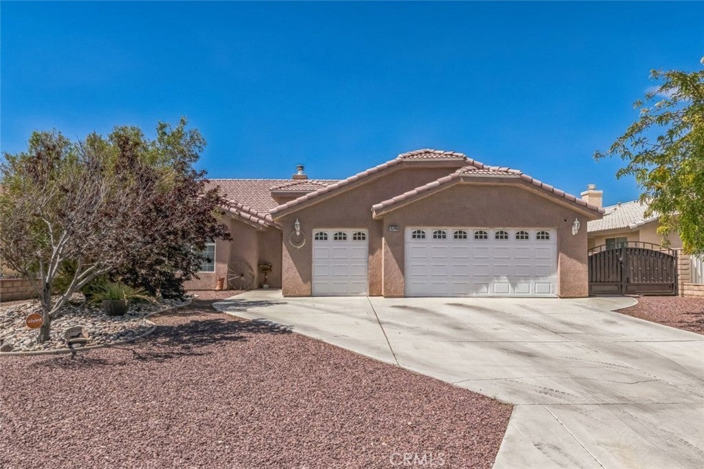 Photo of Listing #MB25153918