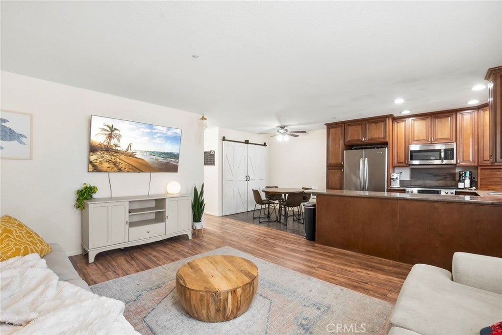 Photo of Listing #PT25153350