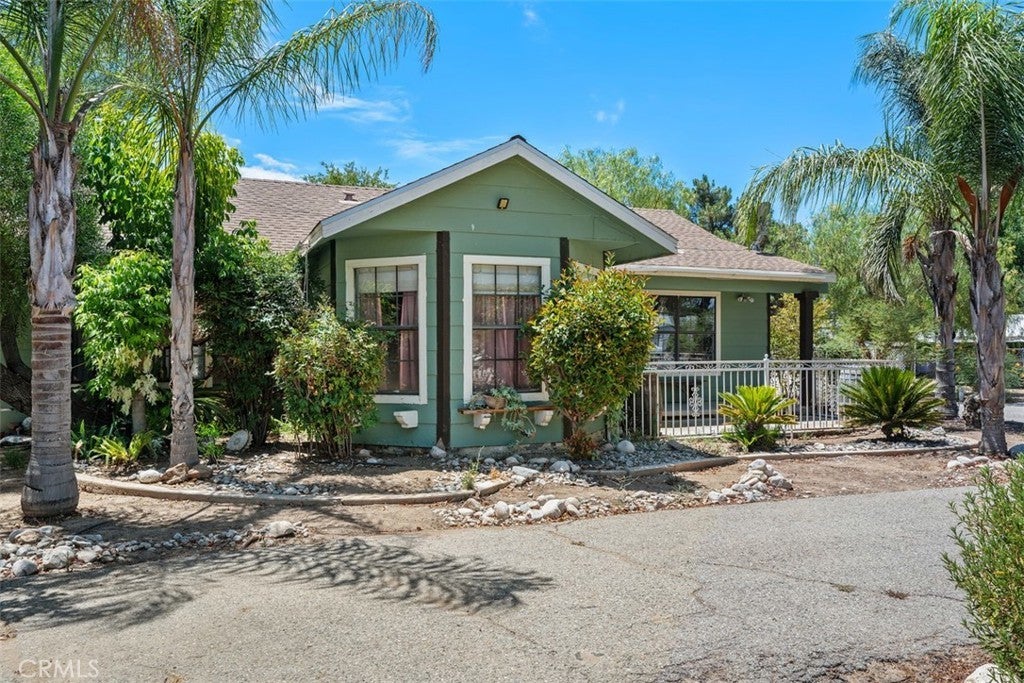 Photo of Listing #SW25154043