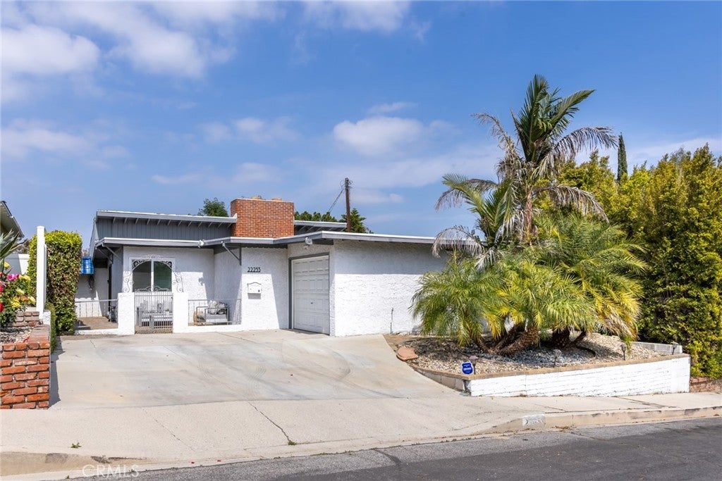 Photo of Listing #SR25154063